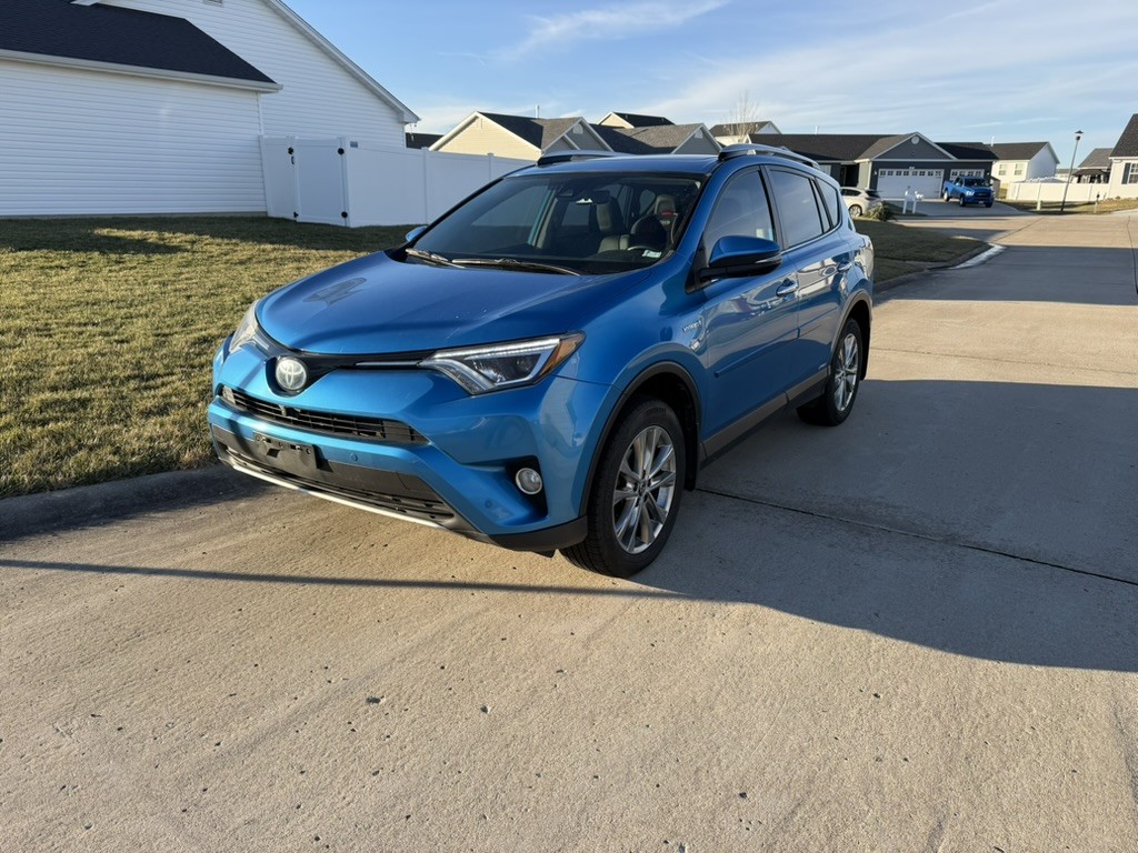 2016 TOYOTA RAV4
