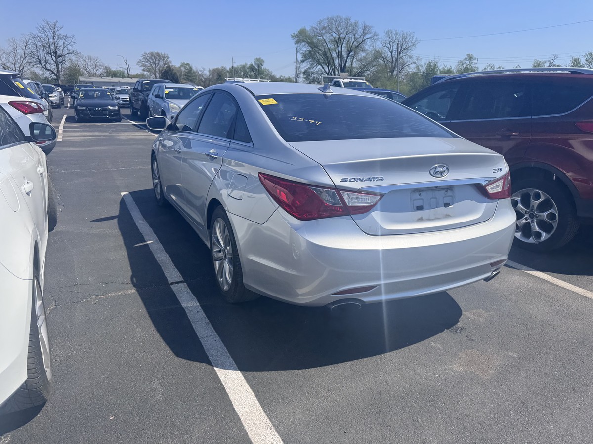 2012 HYUNDAI Sonata