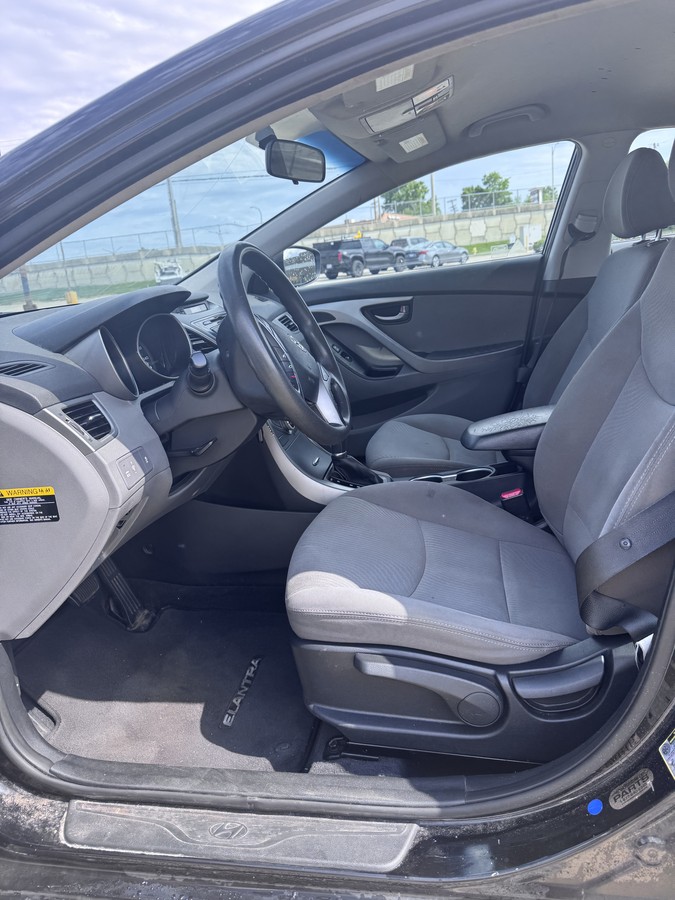 2015 HYUNDAI Elantra