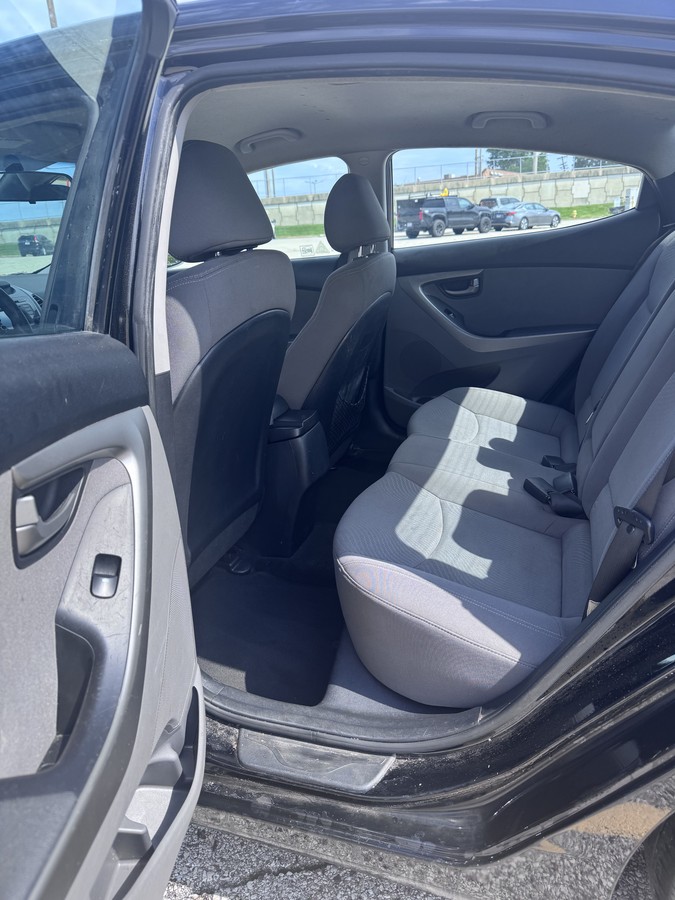 2015 HYUNDAI Elantra