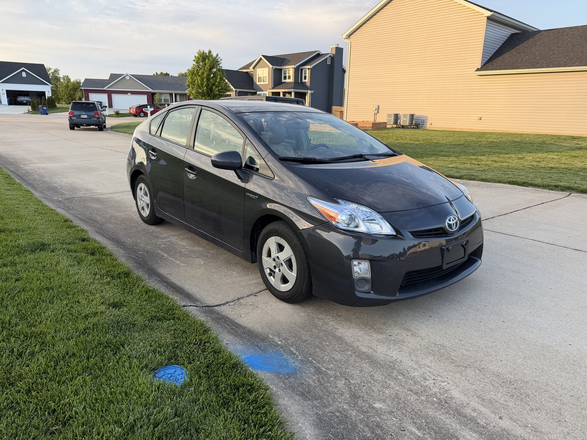 2010 TOYOTA Prius