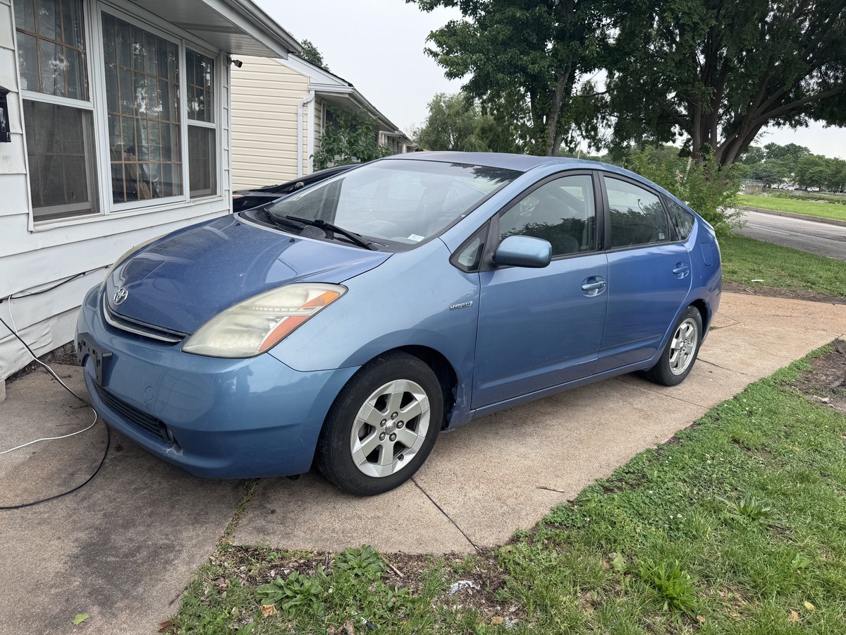 2008 Toyota Prius's photo