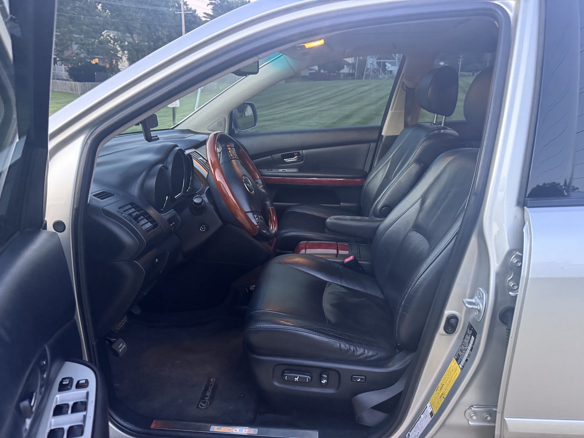 2007 LEXUS 