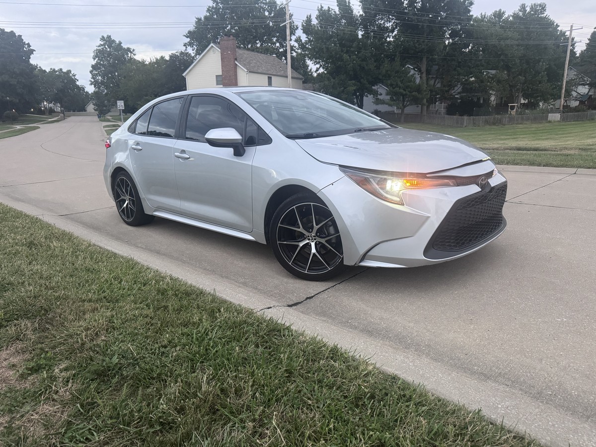2022 TOYOTA Corolla